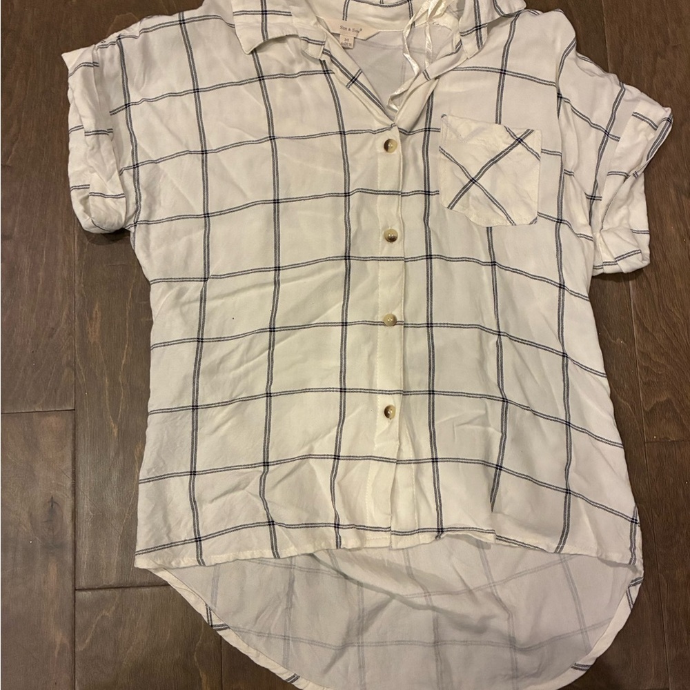 Women's White and Blue Plaid Button Down Shirt